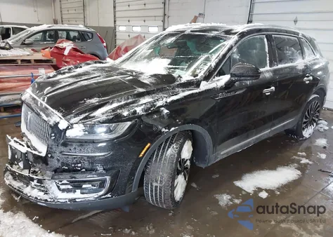 2020 Lincoln Nautilus Black Label z USA, uszkodzony, nr VIN 2LMPJ9JP8LBL12145